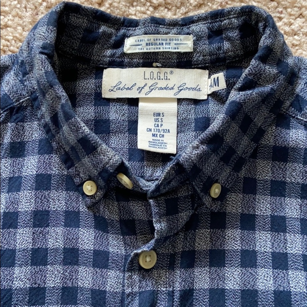 H&M button down - Picture 2 of 3
